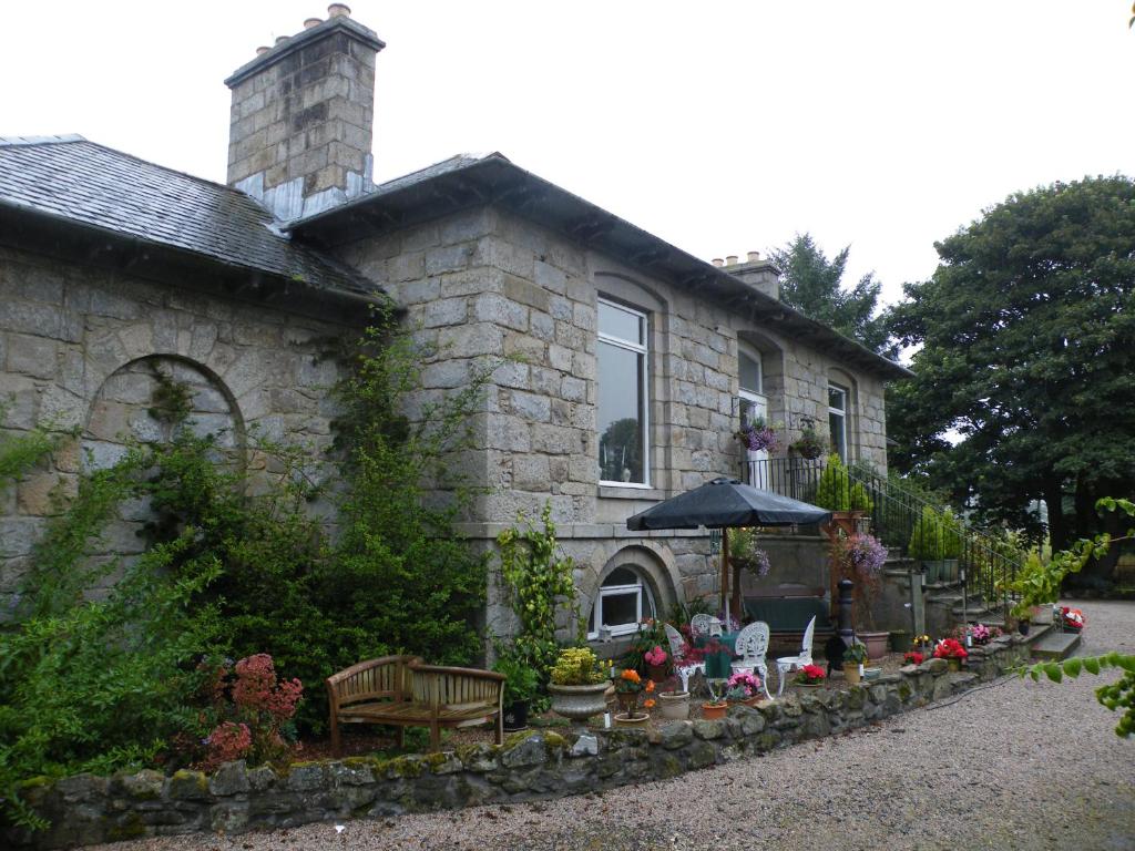 Disblair House (Newmachar) 