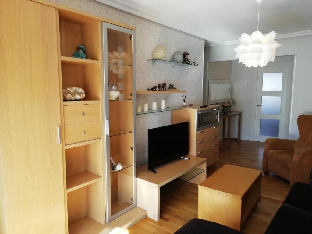 Amplio y soleado Alquilo apartamento entero de 3 hab 5 pax