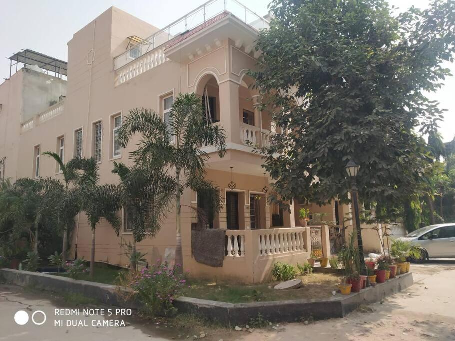 Leisure villa in midst of Serenity