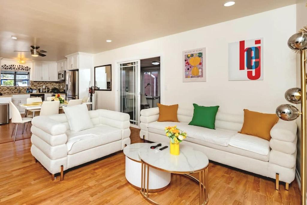 Newly Remodeled Family Home in Glendora