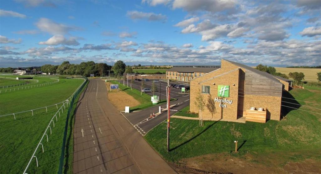 Holiday Inn Huntingdon Racecourse, an IHG Hotel